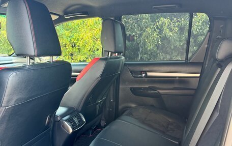 Toyota Hilux VIII, 2023 год, 7 200 000 рублей, 15 фотография