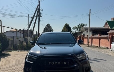 Toyota Hilux VIII, 2023 год, 7 200 000 рублей, 3 фотография