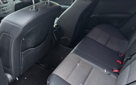 Mercedes-Benz C-Класс, 2010 год, 1 200 000 рублей, 1 фотография