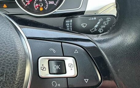 Volkswagen Passat B8 рестайлинг, 2017 год, 1 799 000 рублей, 14 фотография