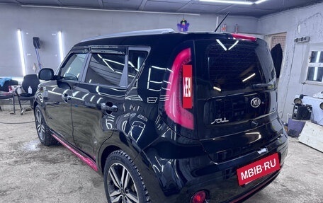 KIA Soul II рестайлинг, 2018 год, 1 950 000 рублей, 4 фотография