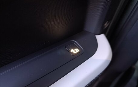 Land Rover Defender II, 2020 год, 5 730 000 рублей, 17 фотография