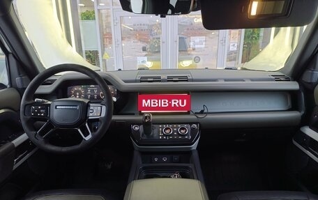 Land Rover Defender II, 2020 год, 5 730 000 рублей, 18 фотография