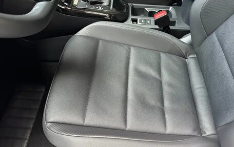 Volkswagen T-Roc I, 2023 год, 1 697 000 рублей, 20 фотография