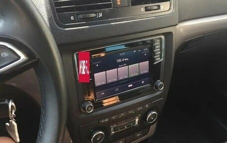 Skoda Yeti I рестайлинг, 2014 год, 1 439 000 рублей, 3 фотография