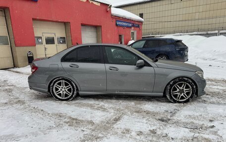 Mercedes-Benz C-Класс, 2010 год, 1 200 000 рублей, 5 фотография