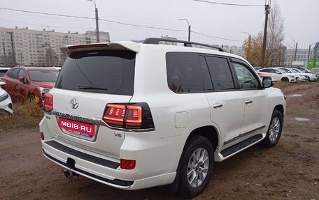 Toyota Land Cruiser 200, 2021 год, 7 393 850 рублей, 3 фотография