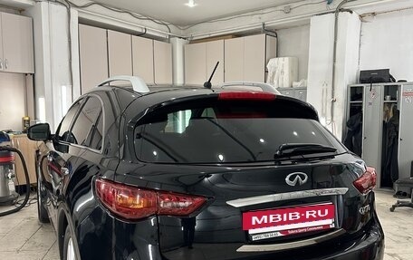 Infiniti QX70, 2017 год, 2 450 000 рублей, 9 фотография
