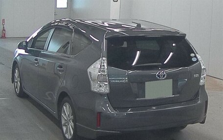 Toyota Prius Alpha I (ZVW40/41), 2011 год, 1 250 000 рублей, 3 фотография