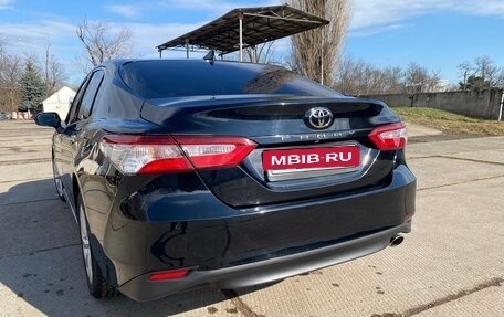 Toyota Camry, 2019 год, 2 350 000 рублей, 14 фотография