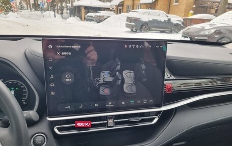 Toyota Highlander, 2025 год, 5 300 000 рублей, 32 фотография