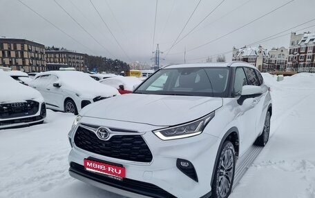Toyota Highlander, 2025 год, 5 300 000 рублей, 37 фотография