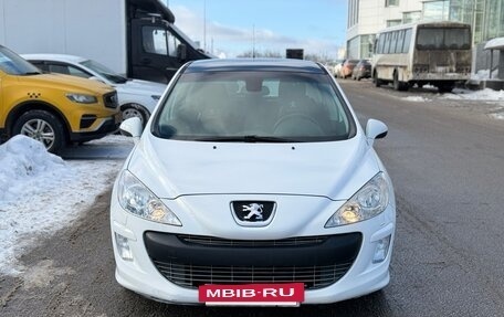 Peugeot 308 II, 2011 год, 719 990 рублей, 2 фотография