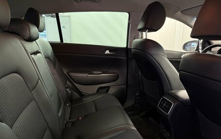 KIA Sportage IV рестайлинг, 2017 год, 2 500 000 рублей, 13 фотография