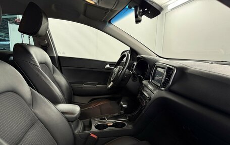 KIA Sportage IV рестайлинг, 2017 год, 2 500 000 рублей, 12 фотография