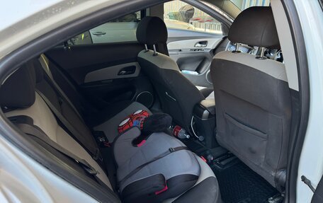 Chevrolet Cruze II, 2013 год, 750 000 рублей, 7 фотография