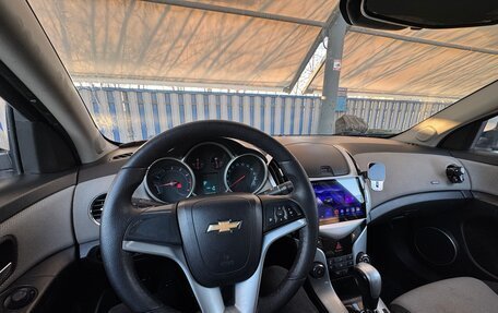 Chevrolet Cruze II, 2013 год, 750 000 рублей, 9 фотография