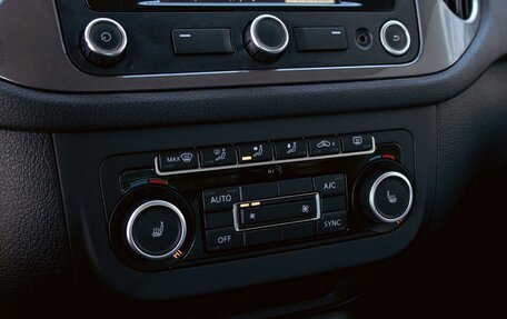 Volkswagen Tiguan I, 2012 год, 1 195 000 рублей, 15 фотография