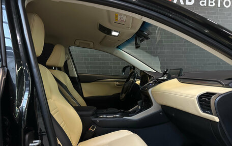 Lexus NX I, 2016 год, 2 400 000 рублей, 12 фотография