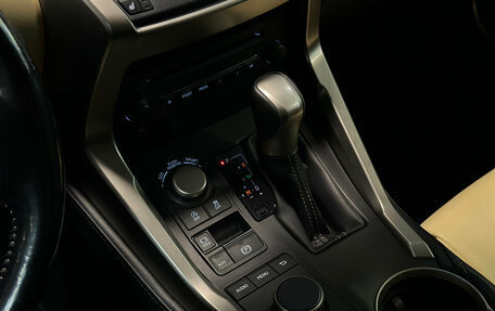 Lexus NX I, 2016 год, 2 400 000 рублей, 16 фотография