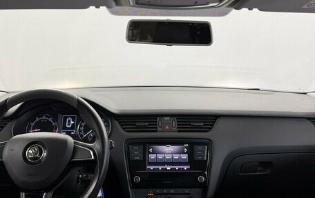 Skoda Octavia, 2020 год, 1 850 000 рублей, 5 фотография