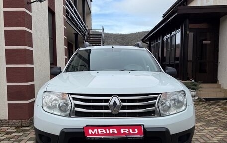 Renault Duster I рестайлинг, 2015 год, 499 999 рублей, 1 фотография