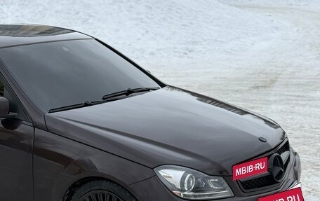 Mercedes-Benz C-Класс, 2011 год, 1 380 000 рублей, 10 фотография