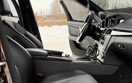 Mercedes-Benz C-Класс, 2011 год, 1 380 000 рублей, 27 фотография