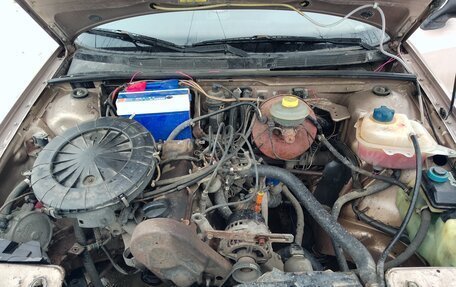 Audi 80, 1987 год, 270 000 рублей, 3 фотография