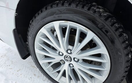 Toyota Camry, 2021 год, 3 200 000 рублей, 18 фотография