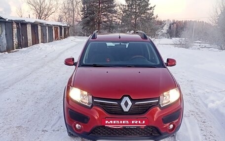 Renault Sandero II рестайлинг, 2017 год, 900 000 рублей, 2 фотография