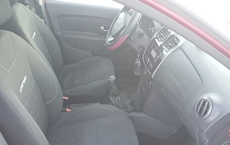 Renault Sandero II рестайлинг, 2017 год, 900 000 рублей, 13 фотография