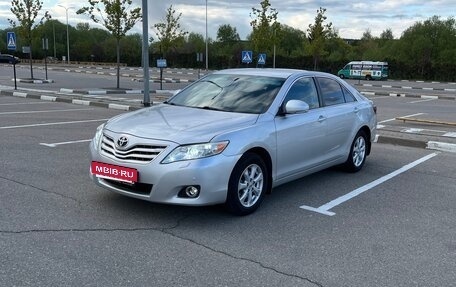 Toyota Camry, 2011 год, 1 470 000 рублей, 10 фотография