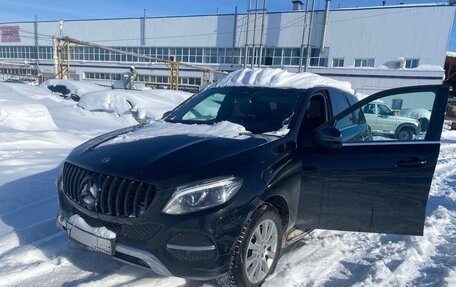 Mercedes-Benz GLE, 2018 год, 2 800 000 рублей, 2 фотография