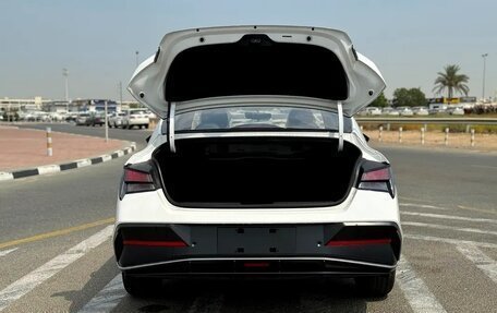 Hyundai Elantra, 2025 год, 1 800 911 рублей, 9 фотография