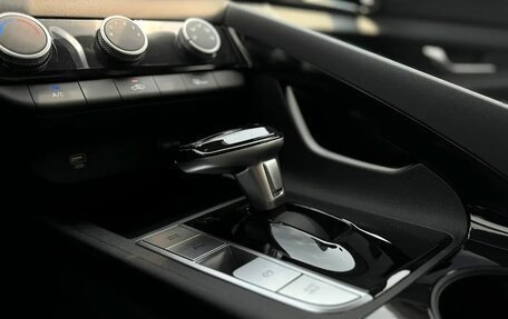 Hyundai Elantra, 2025 год, 1 800 911 рублей, 13 фотография