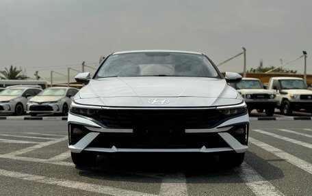 Hyundai Elantra, 2025 год, 1 800 911 рублей, 7 фотография