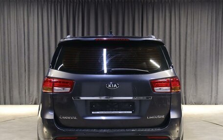 KIA Carnival III, 2018 год, 2 649 000 рублей, 5 фотография