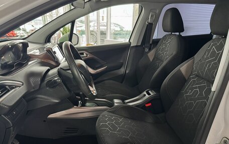 Peugeot 2008 II, 2014 год, 959 000 рублей, 8 фотография