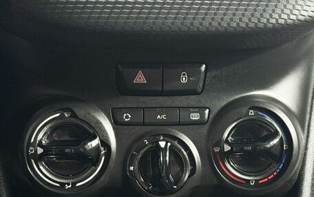 Peugeot 2008 II, 2014 год, 959 000 рублей, 21 фотография