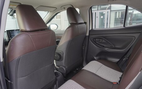 Toyota Yaris Cross, 2020 год, 2 205 000 рублей, 19 фотография