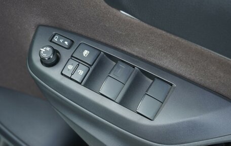 Toyota Yaris Cross, 2020 год, 2 205 000 рублей, 27 фотография