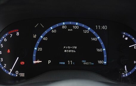 Toyota Yaris Cross, 2020 год, 2 205 000 рублей, 25 фотография