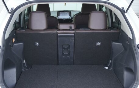 Toyota Yaris Cross, 2020 год, 2 205 000 рублей, 28 фотография