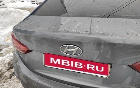 Hyundai Solaris II рестайлинг, 2018 год, 800 000 рублей, 7 фотография