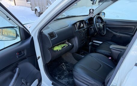 Toyota Probox I, 2005 год, 430 000 рублей, 18 фотография