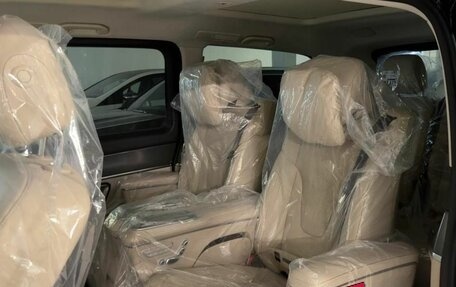 Mercedes-Benz V-Класс, 2025 год, 15 950 000 рублей, 3 фотография