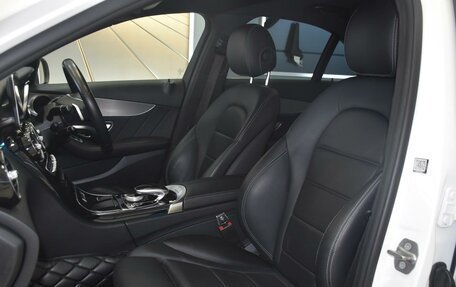 Mercedes-Benz C-Класс, 2018 год, 2 100 000 рублей, 8 фотография