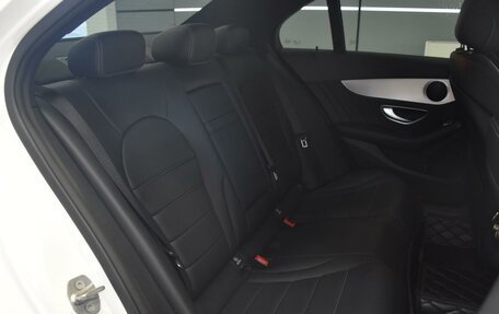 Mercedes-Benz C-Класс, 2018 год, 2 100 000 рублей, 10 фотография