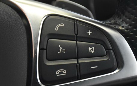 Mercedes-Benz C-Класс, 2018 год, 2 100 000 рублей, 23 фотография